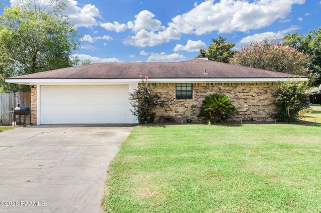 201 Longfellow Drive, Lafayette, LA 70503