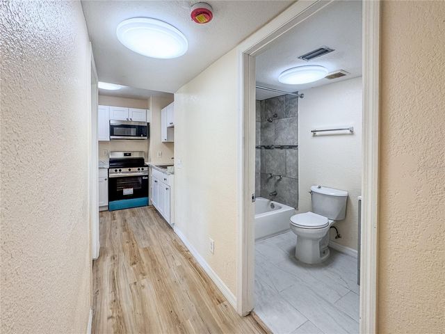 2017 HEMLOCK STREET, Tampa, FL 33605