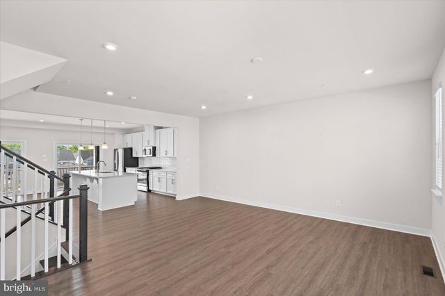 10837 BECKENHAM ST, Middle River, MD 21220