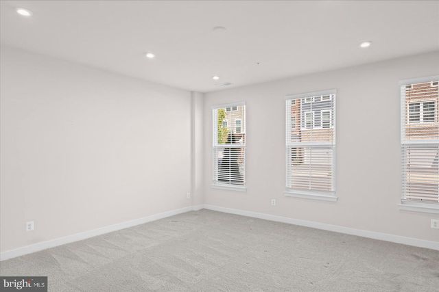 10837 BECKENHAM ST, Middle River, MD 21220