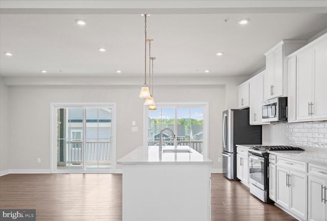 10837 BECKENHAM ST, Middle River, MD 21220