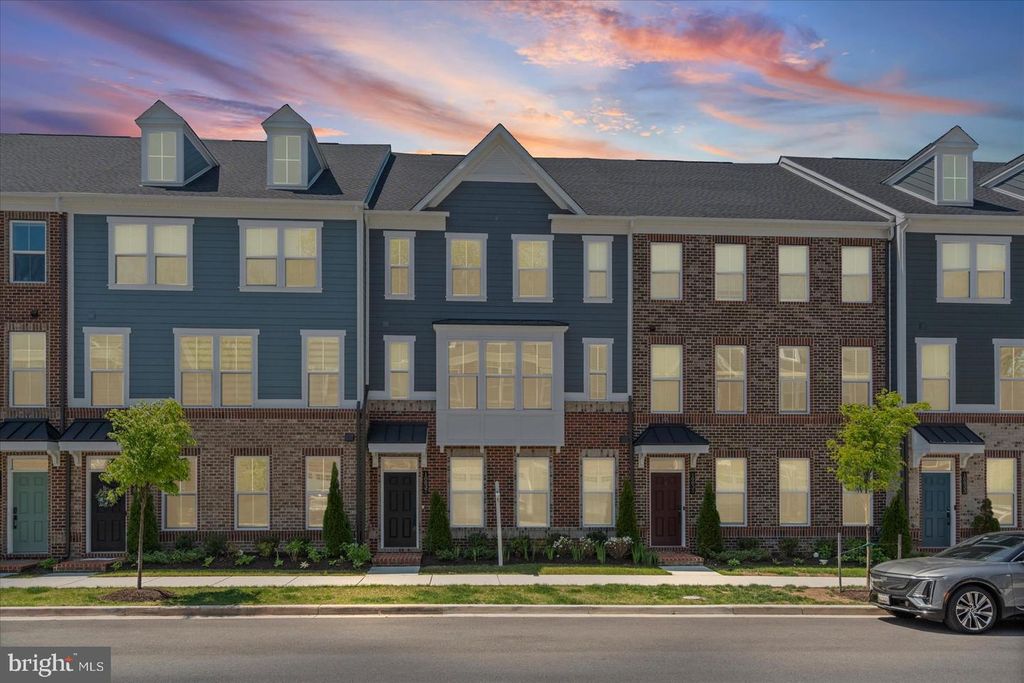 10837 BECKENHAM ST, Middle River, MD 21220