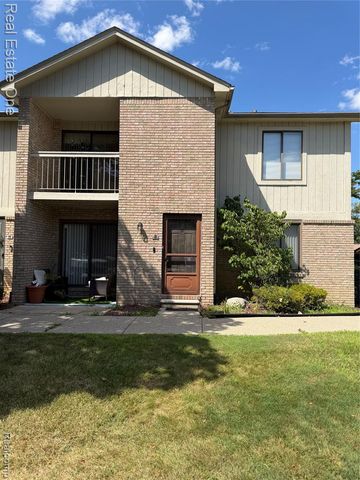 34790 W 8 Mile Road 8, Farmington, MI 48335