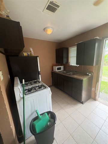 149 Georgia Street, Houston, TX 77029