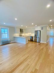 15 Yuill Circle 2, Boston, MA 02136