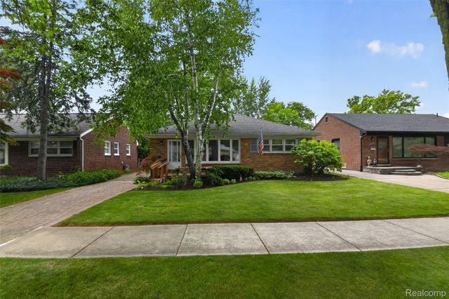 2400 Derby Road, Birmingham, MI 48009