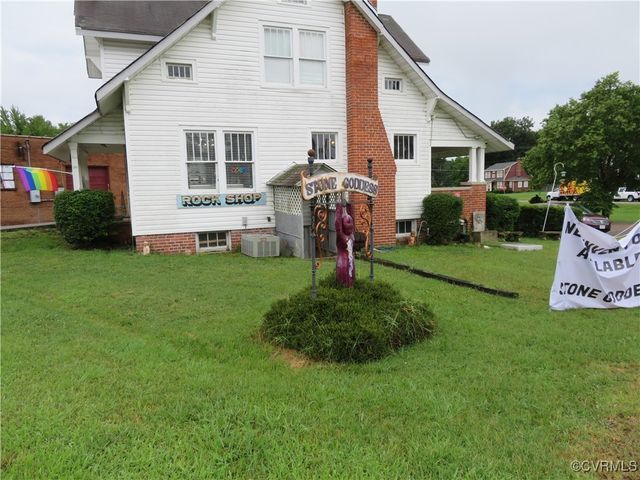 206 Chesterfield Ave, Colonial Heights, VA 23834