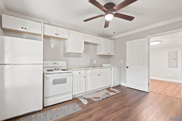 1009 W Washington Street, Athens, AL 35611