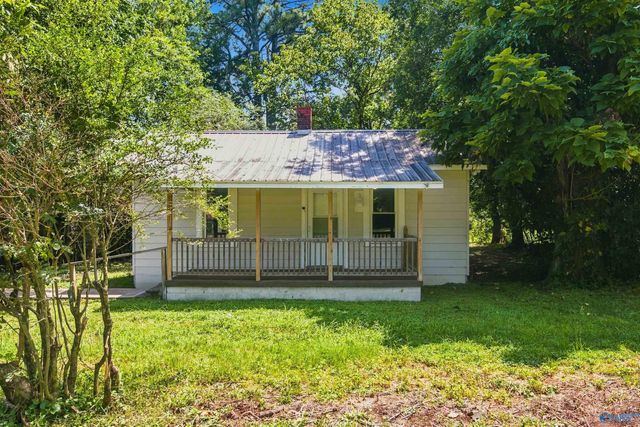 1009 W Washington Street, Athens, AL 35611