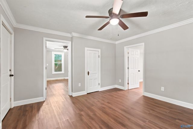 1009 W Washington Street, Athens, AL 35611