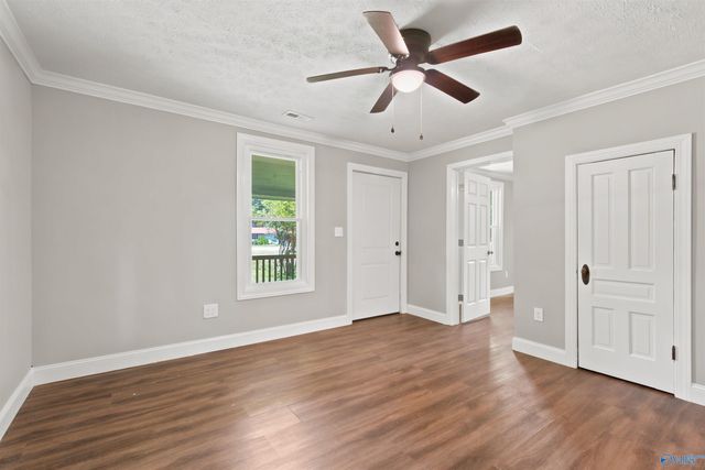 1009 W Washington Street, Athens, AL 35611