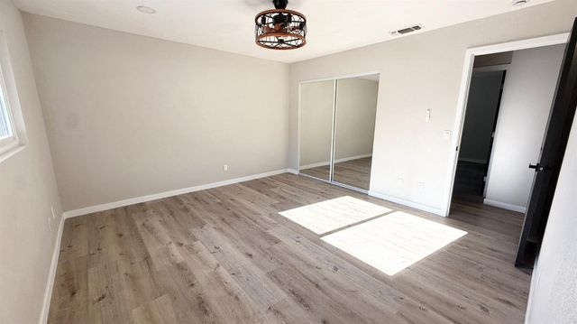 417 Mount Everest Ct, Modesto, CA 95358