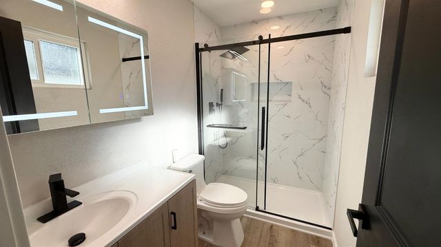417 Mount Everest Ct, Modesto, CA 95358