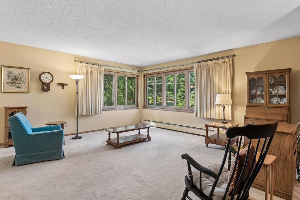 4194 Bellaire Avenue, White Bear Twp, MN 55110 — photo 4