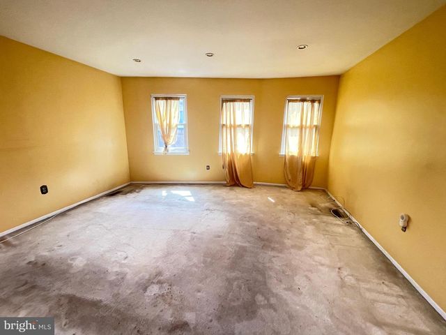 937 STUBBLEFIELD LN, Baltimore, MD 21202