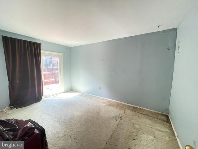 937 STUBBLEFIELD LN, Baltimore, MD 21202