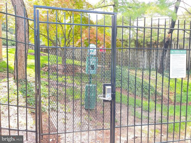 937 STUBBLEFIELD LN, Baltimore, MD 21202