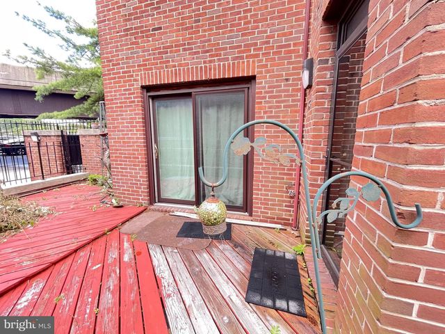 937 STUBBLEFIELD LN, Baltimore, MD 21202