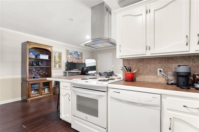 Units 6-38 Kandy Lane, Lake Charles, LA 70605