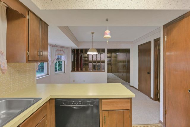 853 Prince William Lane, Westerville, OH 43081
