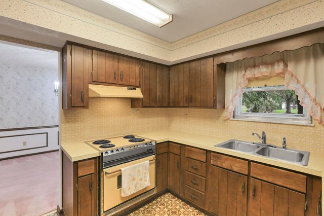 853 Prince William Lane, Westerville, OH 43081