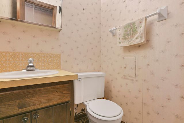 853 Prince William Lane, Westerville, OH 43081