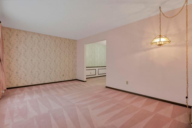 853 Prince William Lane, Westerville, OH 43081