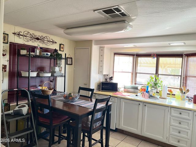 5652 E Player Place, Mesa, AZ 85215