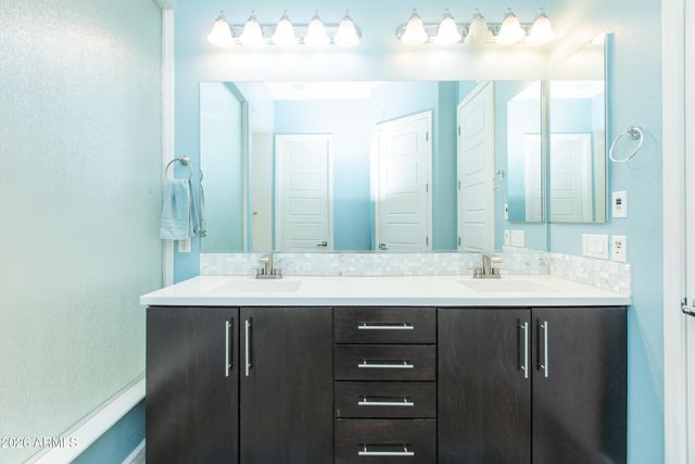 3345 E TONTO Drive, Gilbert, AZ 85298