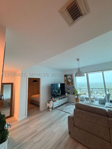 60 SW 13th St 3407, Miami, FL 33130