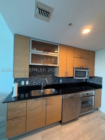 60 SW 13th St 3407, Miami, FL 33130