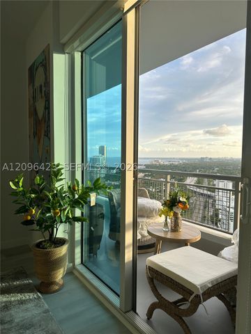 60 SW 13th St 3407, Miami, FL 33130