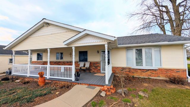 10838 Hoagland Road, Hoagland, IN 46745