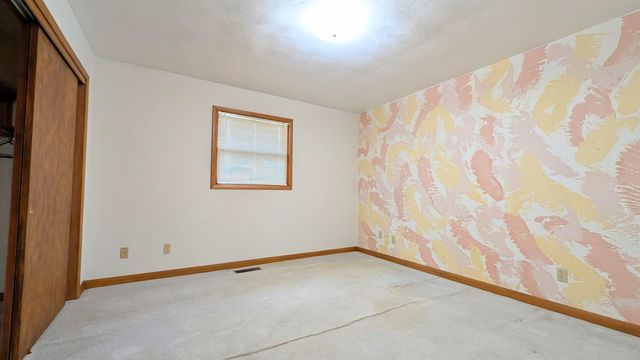 10838 Hoagland Road, Hoagland, IN 46745