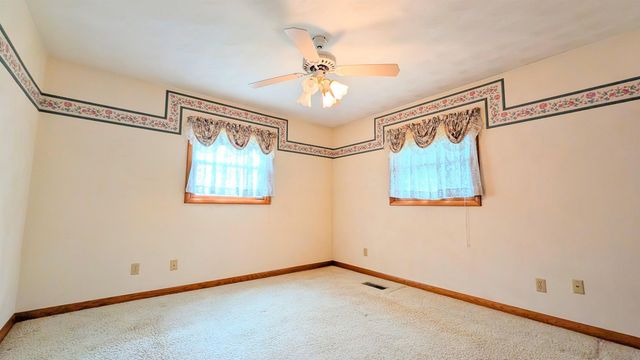 10838 Hoagland Road, Hoagland, IN 46745