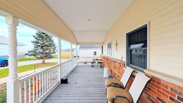 10838 Hoagland Road, Hoagland, IN 46745