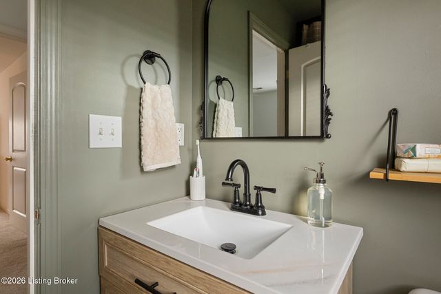 1220 Witawanga Ave, Louisville, KY 40222