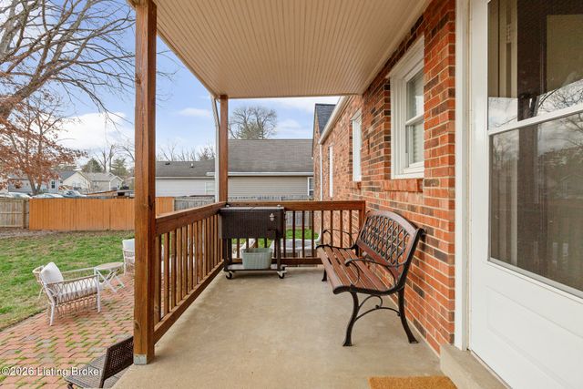 1220 Witawanga Ave, Louisville, KY 40222