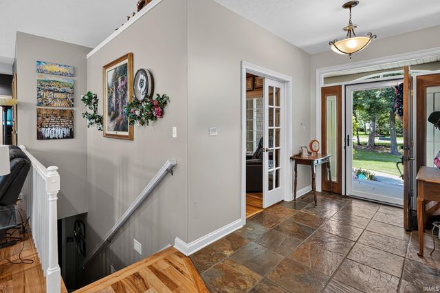 30460 Copperfield Cove, Granger, IN 46530