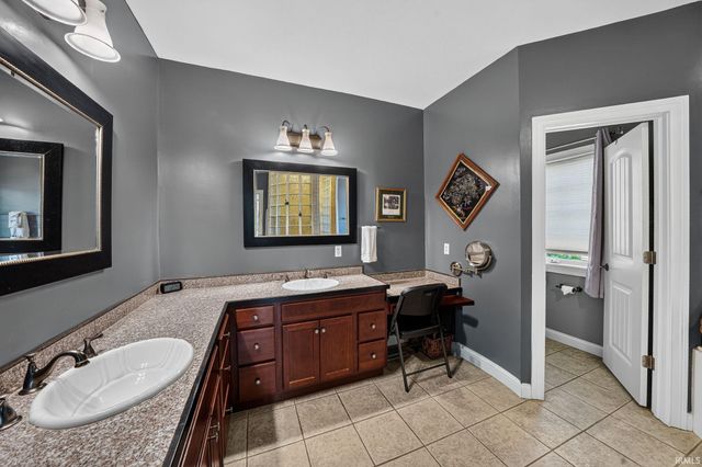 30460 Copperfield Cove, Granger, IN 46530