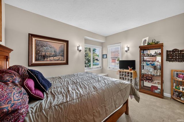 30460 Copperfield Cove, Granger, IN 46530
