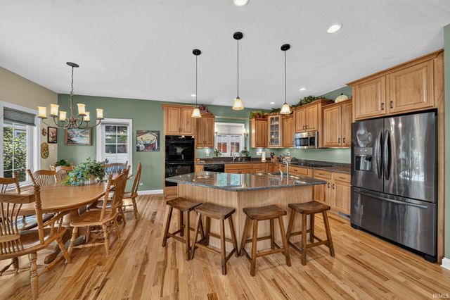 30460 Copperfield Cove, Granger, IN 46530