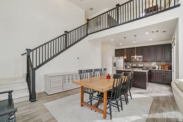 5387 W BOWSTRING WAY, South Jordan, UT 84009