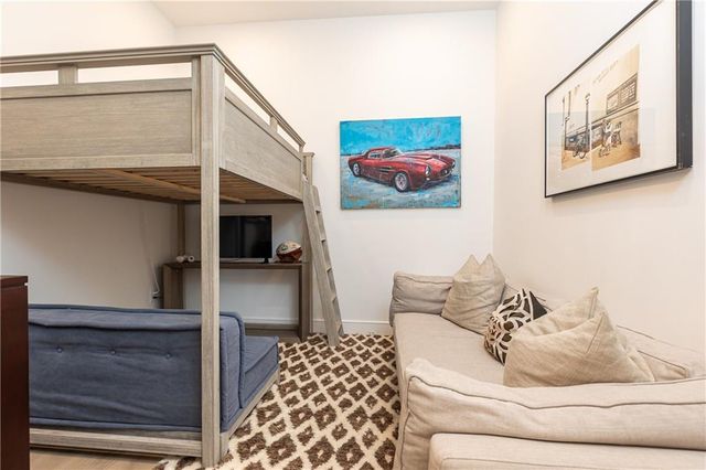 2425 Peachtree NE Road 404, Atlanta, GA 30305