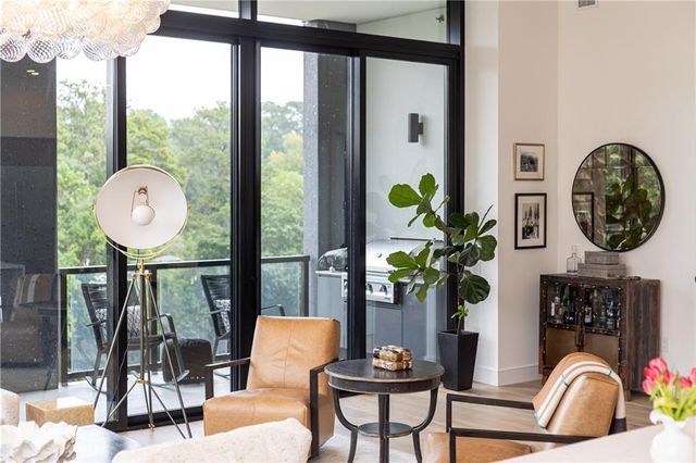 2425 Peachtree NE Road 404, Atlanta, GA 30305