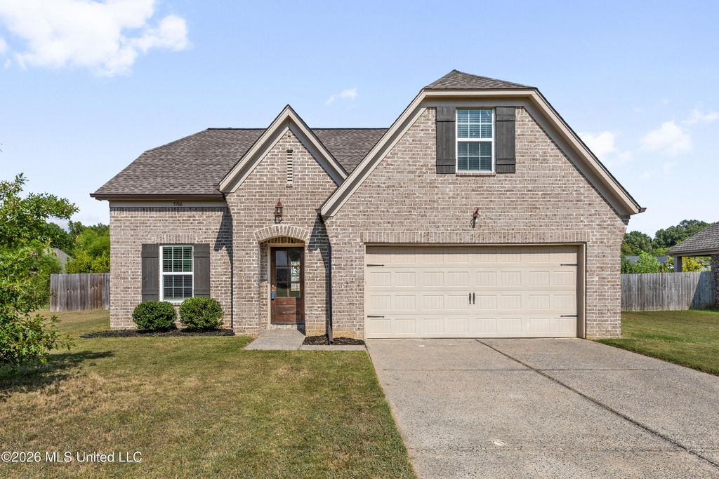5766 Matthew Drive, Horn Lake, MS 38637 — exterior
