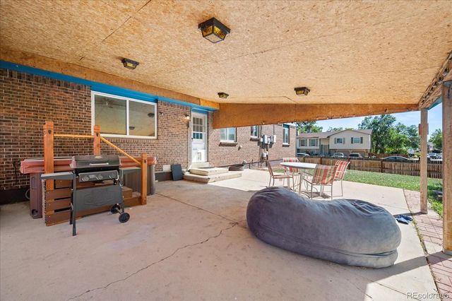 6610 W 109th Place, Broomfield, CO 80020