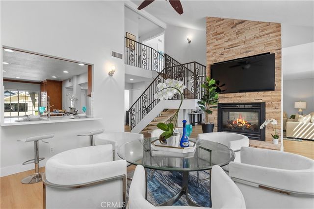 31 Columbus, Irvine, CA 92620