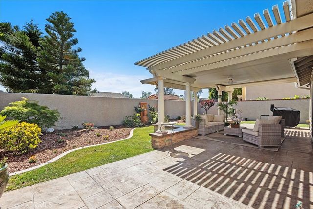 31 Columbus, Irvine, CA 92620