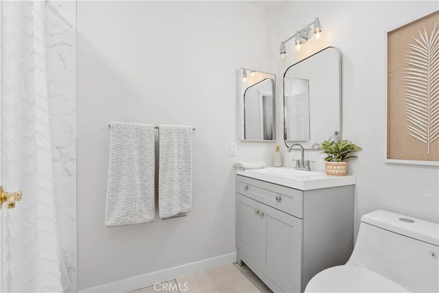 31 Columbus, Irvine, CA 92620